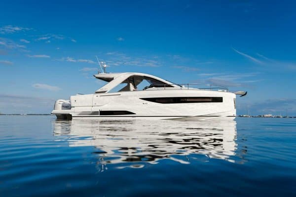 2025 Jeanneau DB 37 OB