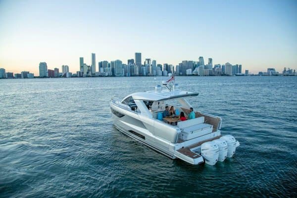 2025 Jeanneau DB 43 OB