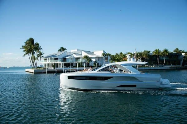 2025 Jeanneau DB 43 OB