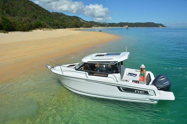 2026 Jeanneau NC 695 S2