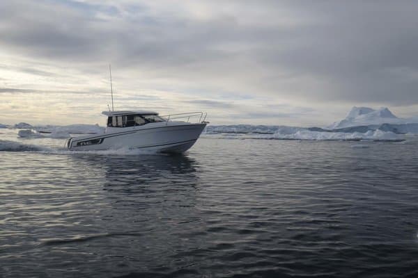 2026 Jeanneau NC 695 S2