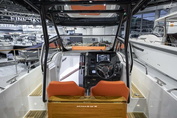 2026 Nimbus Tender 8
