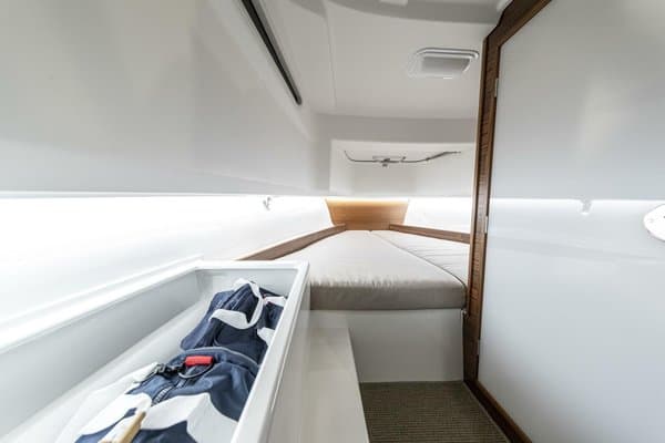 2026 Nimbus Tender 8