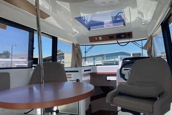 2016 Jeanneau Merry Fisher 855 Marlin