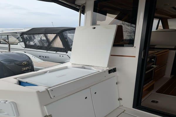 2018 Cutwater C28