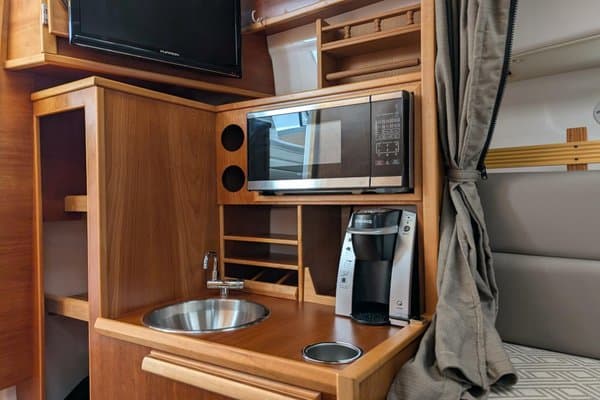 2018 Cutwater C28