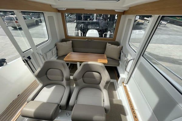 2019 Nimbus Commuter 9