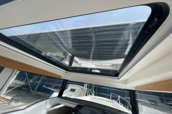 2019 Nimbus Commuter 9