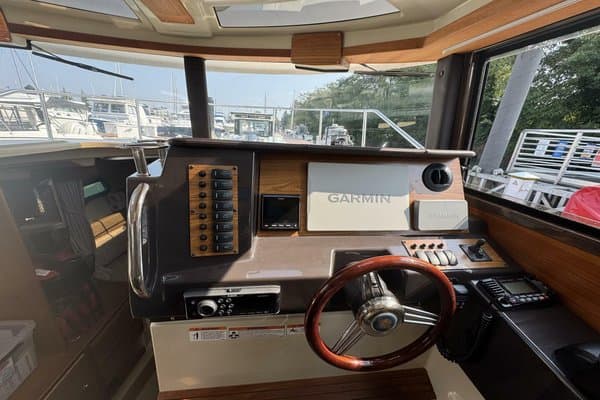 2021 Ranger Tugs null