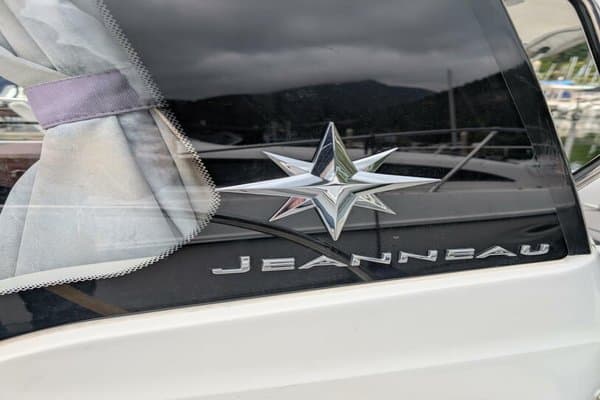 2021 Jeanneau null