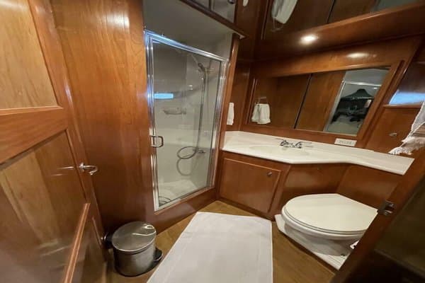 2001 Navigator null