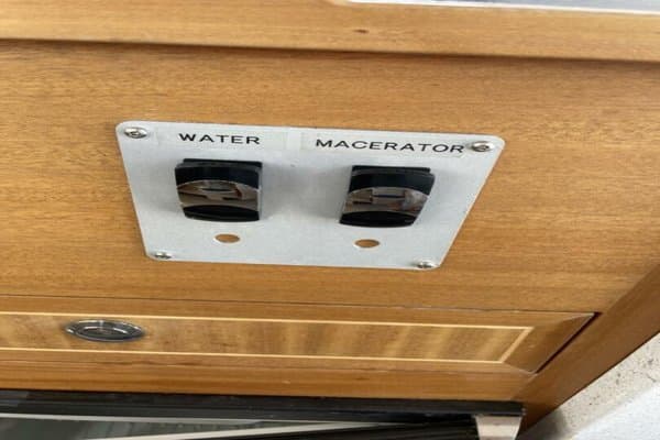 2015 KingFisher null