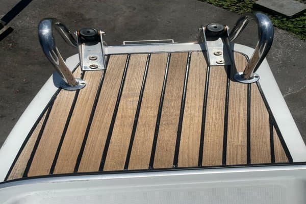 2016 Jeanneau Merry Fisher 855 Marlin