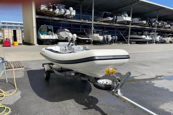 Williams Tender