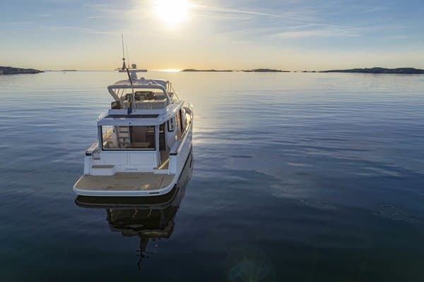 2026 Nimbus 495 Flybridge