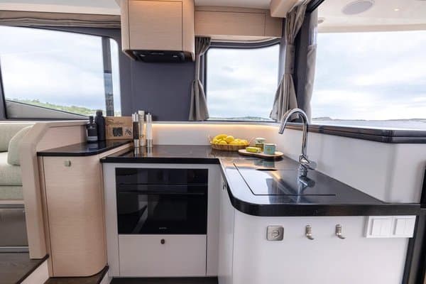 Nimbus 495 Flybridge 