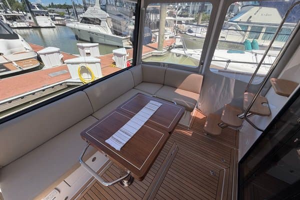 2026 Nimbus 495 Flybridge