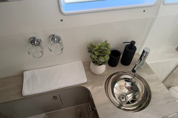 2026 Nimbus 495 Flybridge