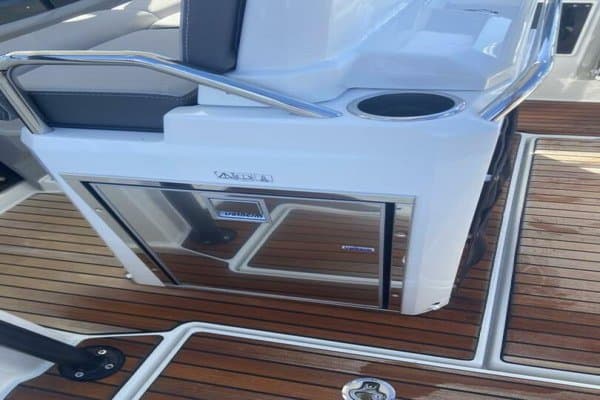 2023 Jeanneau Leader 7.5 WA