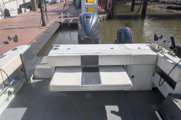 2021 Custom 264 Sport Fish