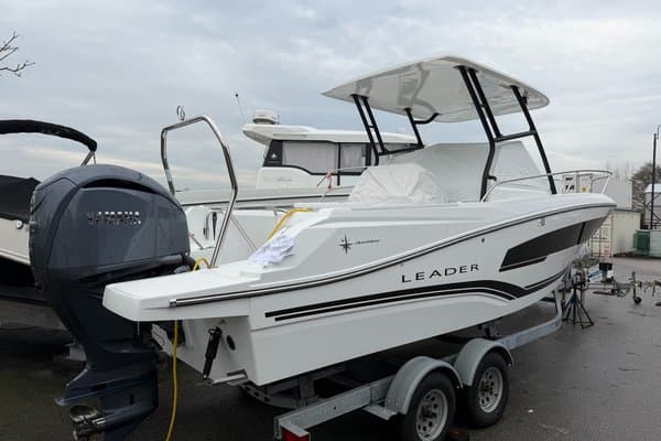 2022 Jeanneau 7.5 Leader