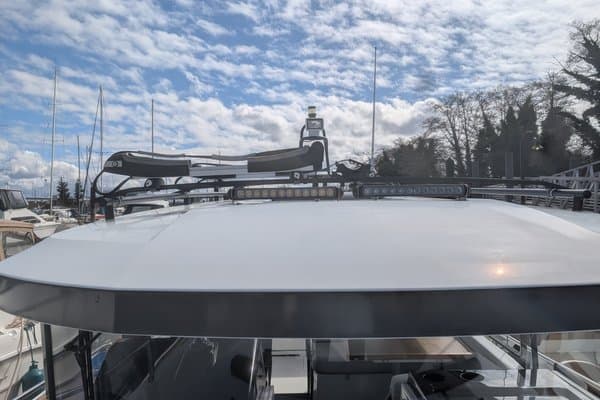 2021 Jeanneau 895 Sport