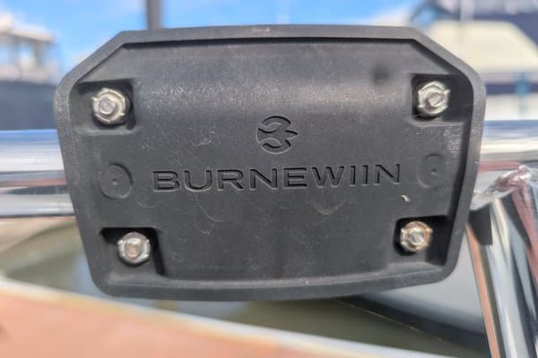 2021 Jeanneau 895 Sport