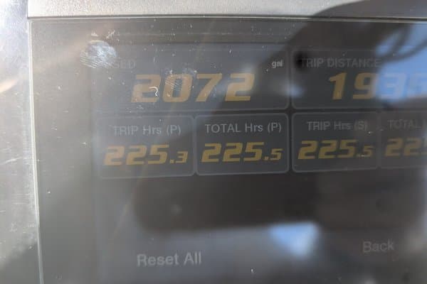 2021 Jeanneau 895 Sport