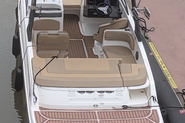 2023 Bayliner VR6 