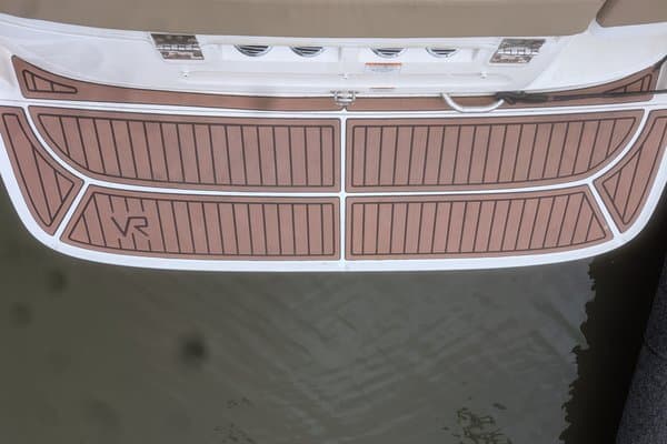 2023 Bayliner VR6 