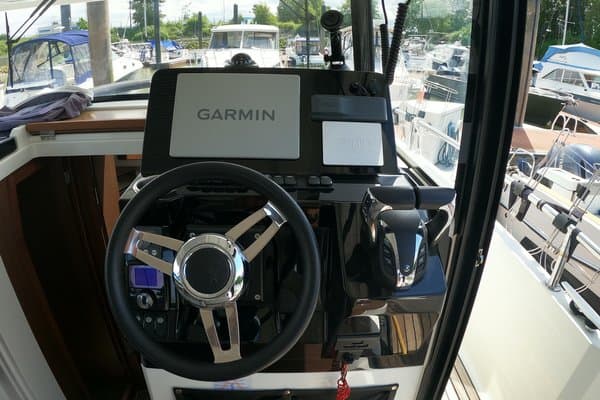 2022 Jeanneau NC 895 Sport 