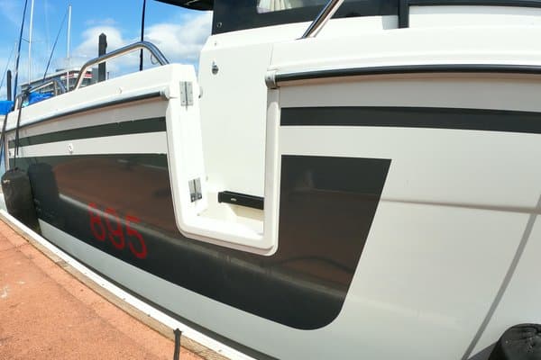 2022 Jeanneau NC 895 Sport 