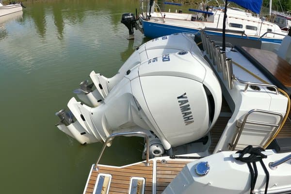 2022 Jeanneau NC 895 Sport 