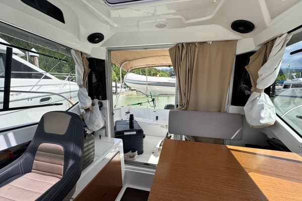 2017 Jeanneau Merry Fisher 795