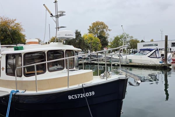 2017 Ranger Tugs R-27