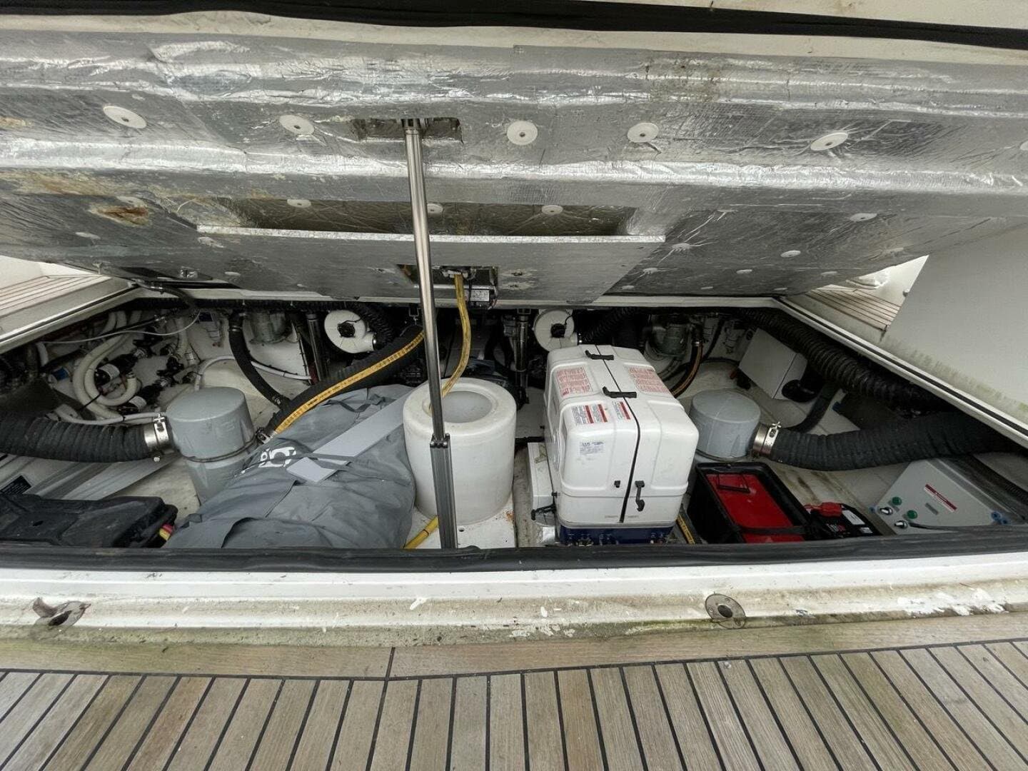 2017 Galeon 430 Skydeck