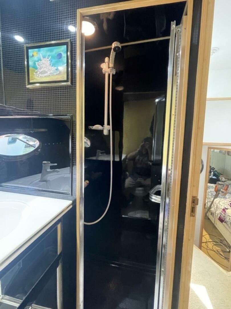 1991 Ocean Alexander null