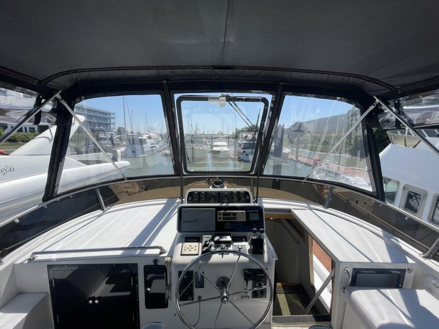 1991 Ocean Alexander null