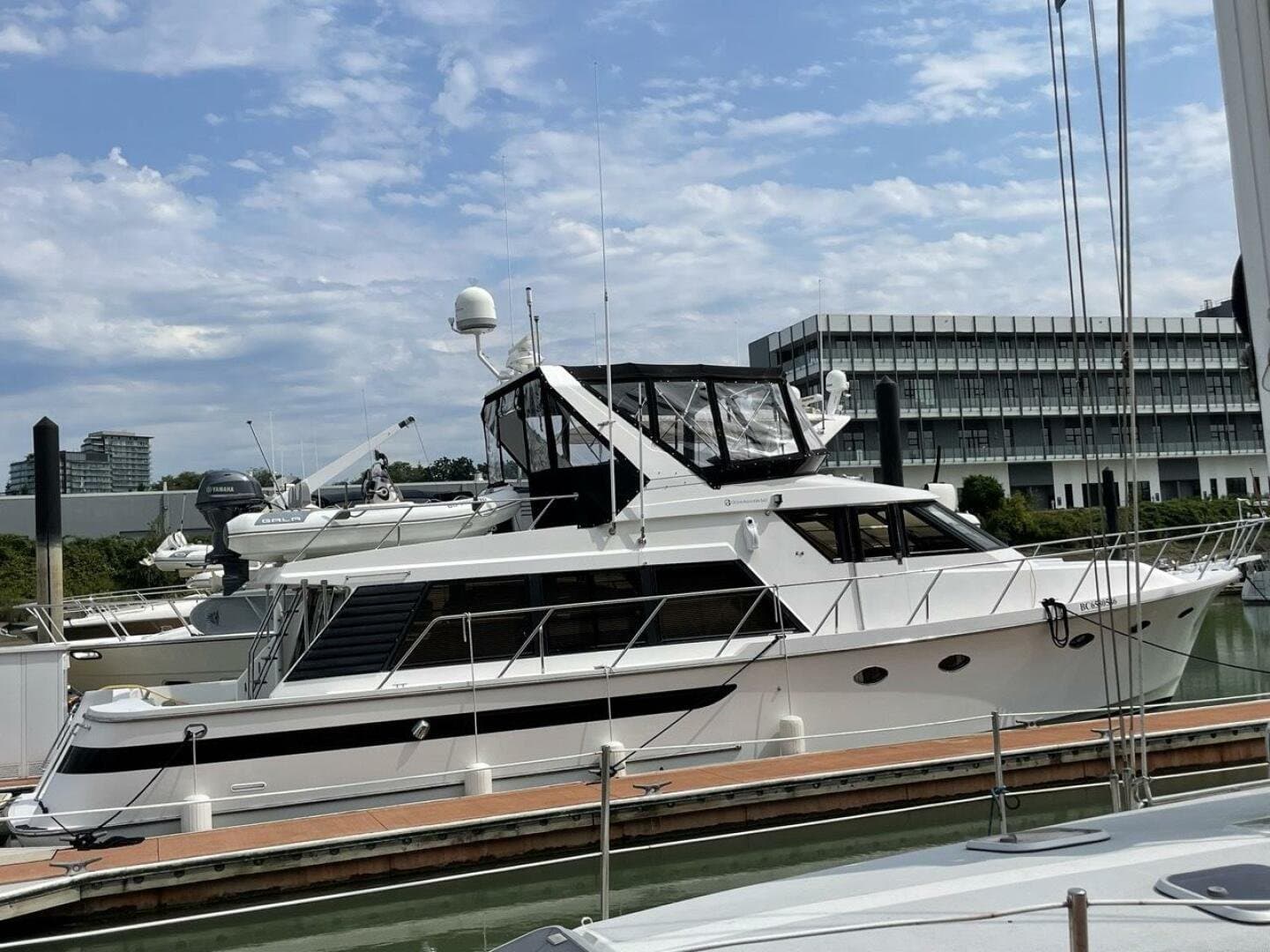 1991 Ocean Alexander null