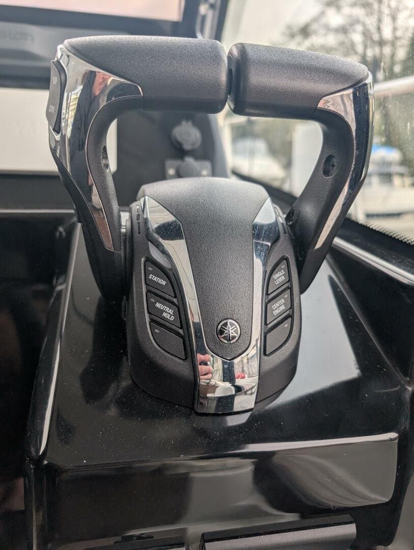 2023 Jeanneau NC 1095 FLY