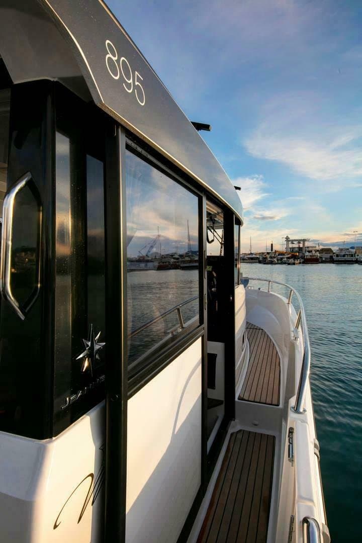 2026 Jeanneau NC 895 Sport