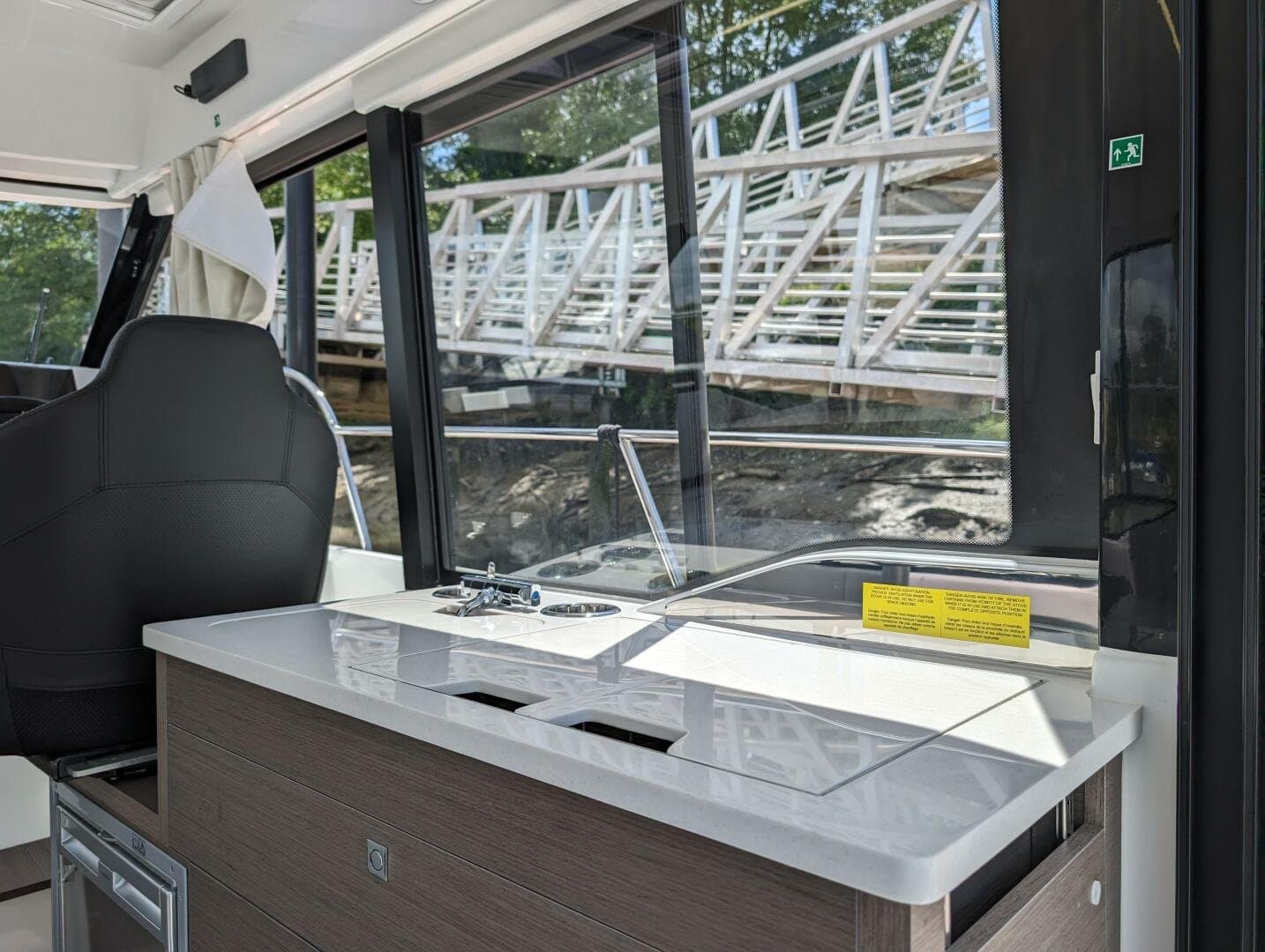 2026 Jeanneau NC 895 S2