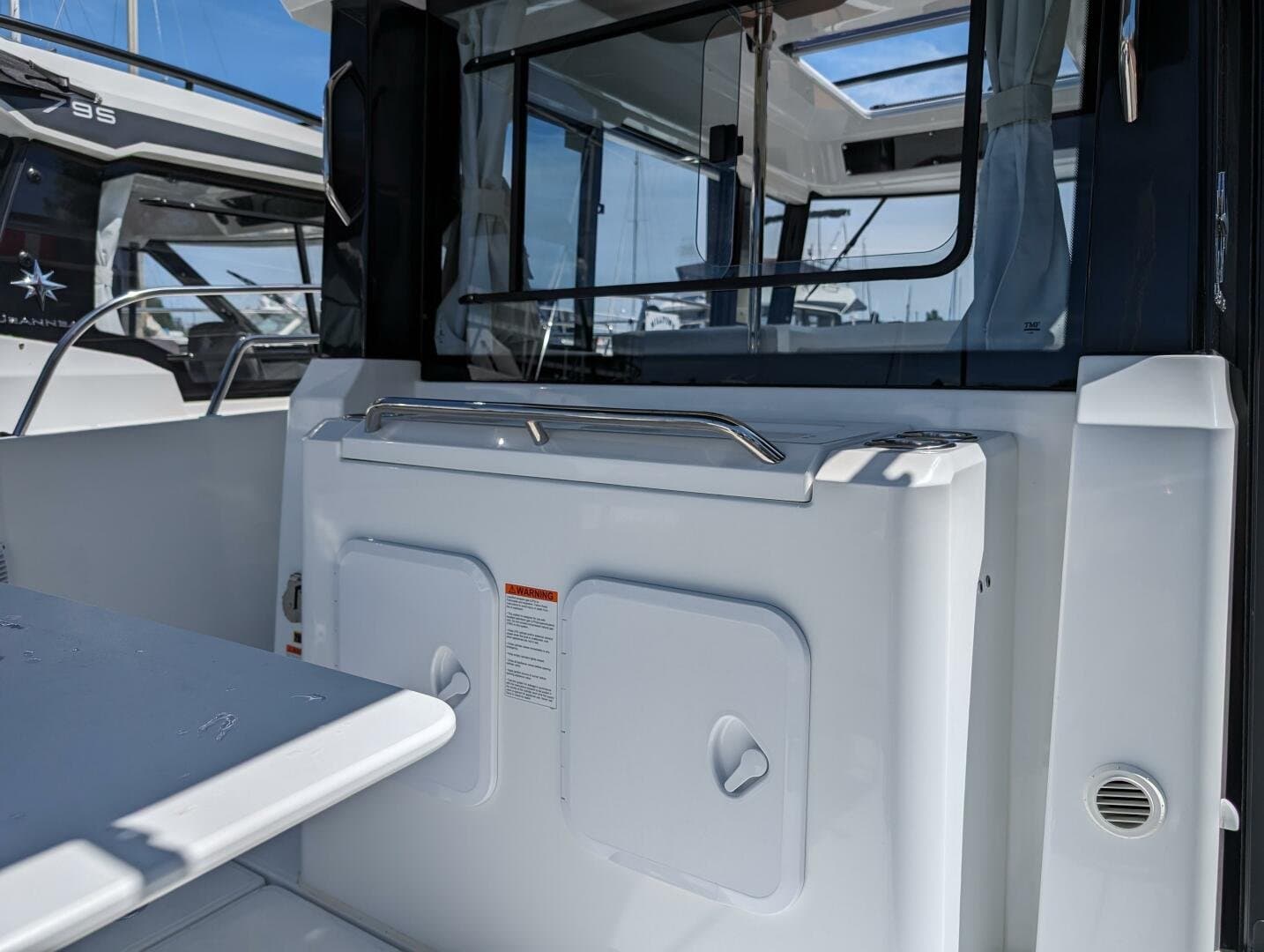 2024 Jeanneau NC 795 Sport S2