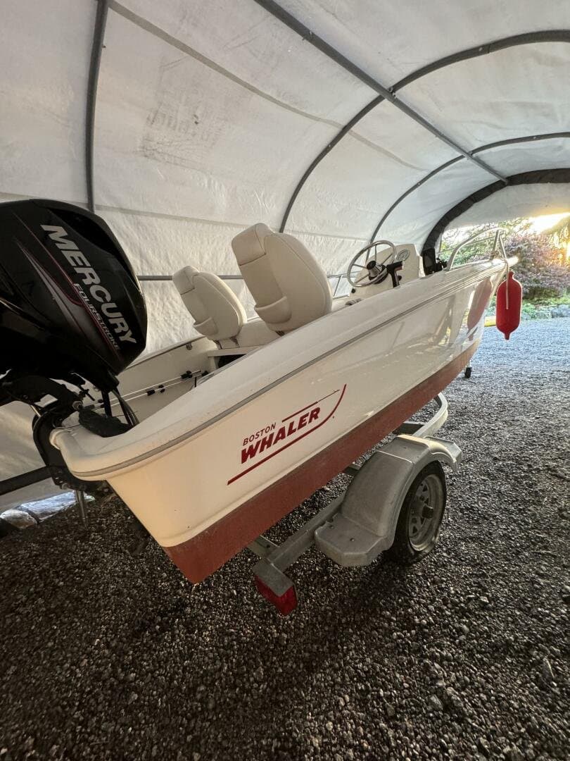 2015 Boston Whaler 130 Super Sport