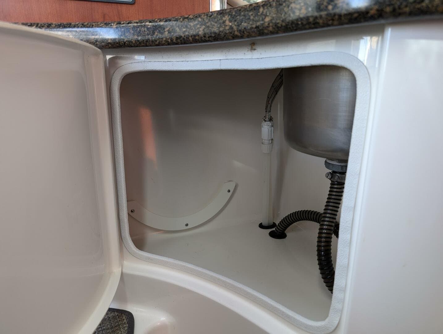 2014 Campion Allante 825i