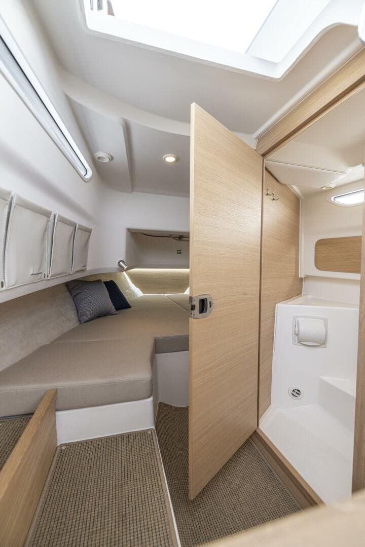 2026 Nimbus Tender 9