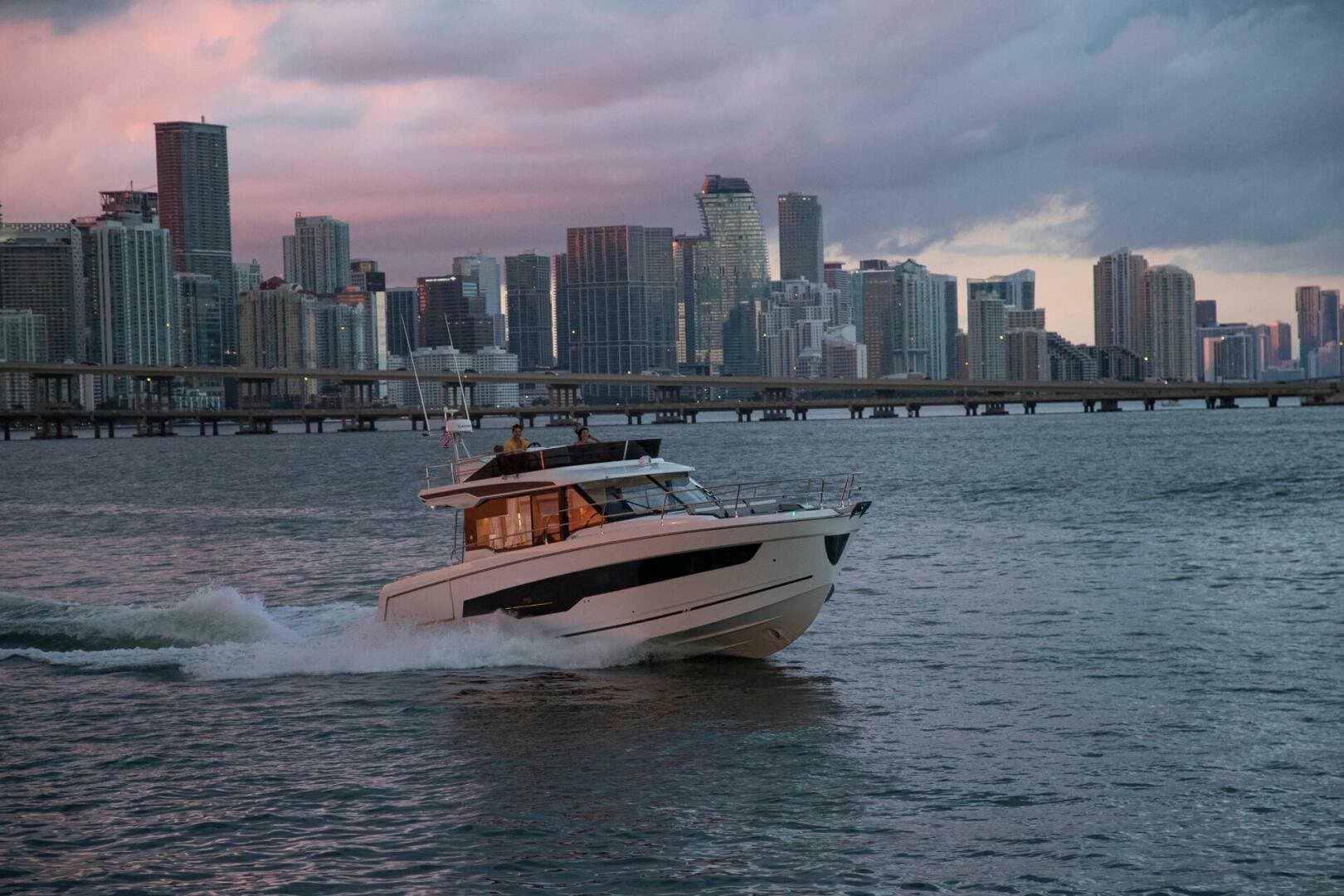 2026 Jeanneau NC 1295 Fly