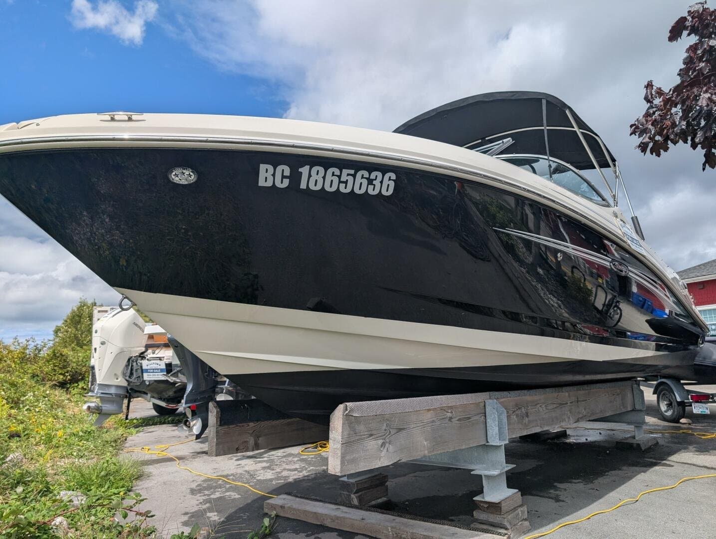 2008 Sea Ray 230 Select