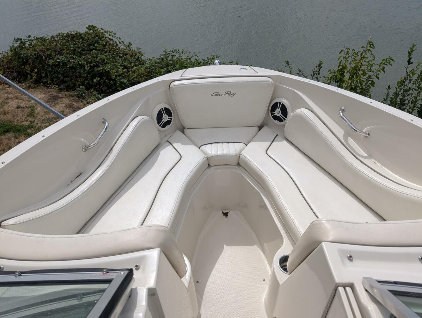 2008 Sea Ray 230 Select