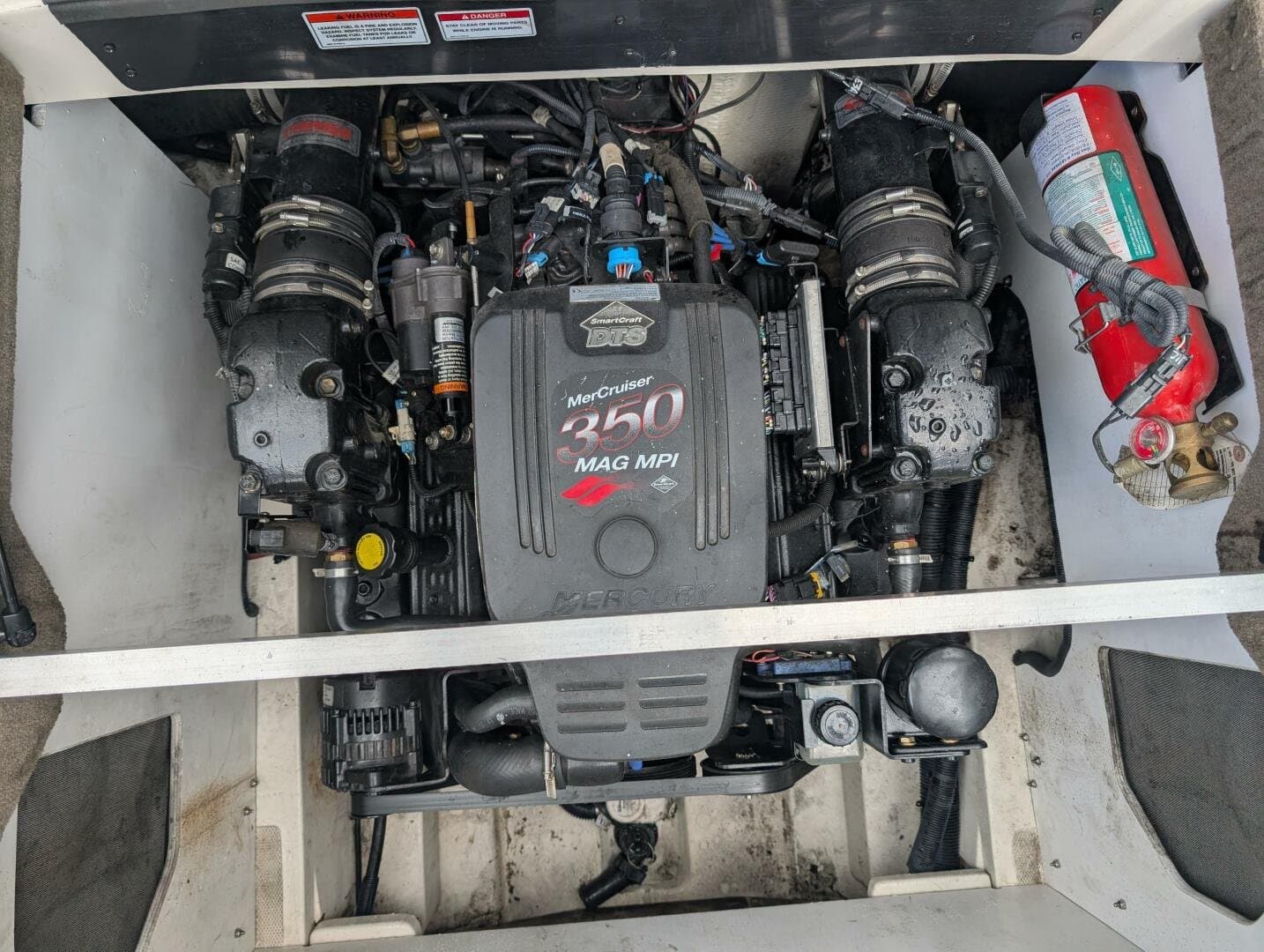 2008 Sea Ray 230 Select